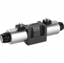 Directional slide distributor Rexroth 4WE10U5X/EG24N9K4/M