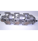KOMATSU TRIPLE PUMP 705-58-47000