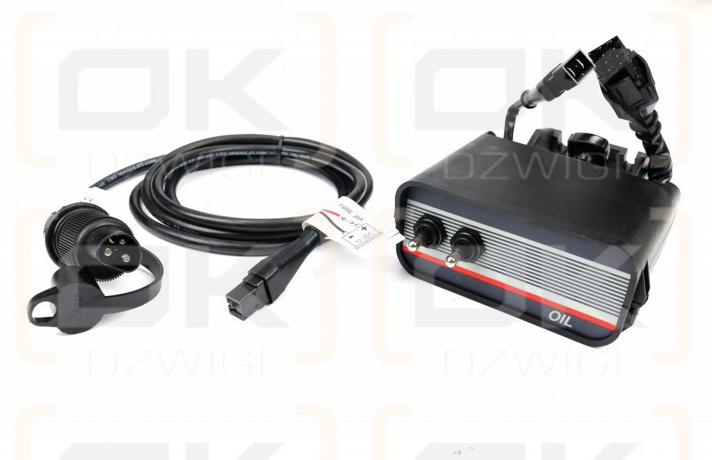 Panel z dwoma przełącznikami 2-pozycyjnymi (ON/OFF/ON centrowanie sprężyną)12V DC do elektrozaworów