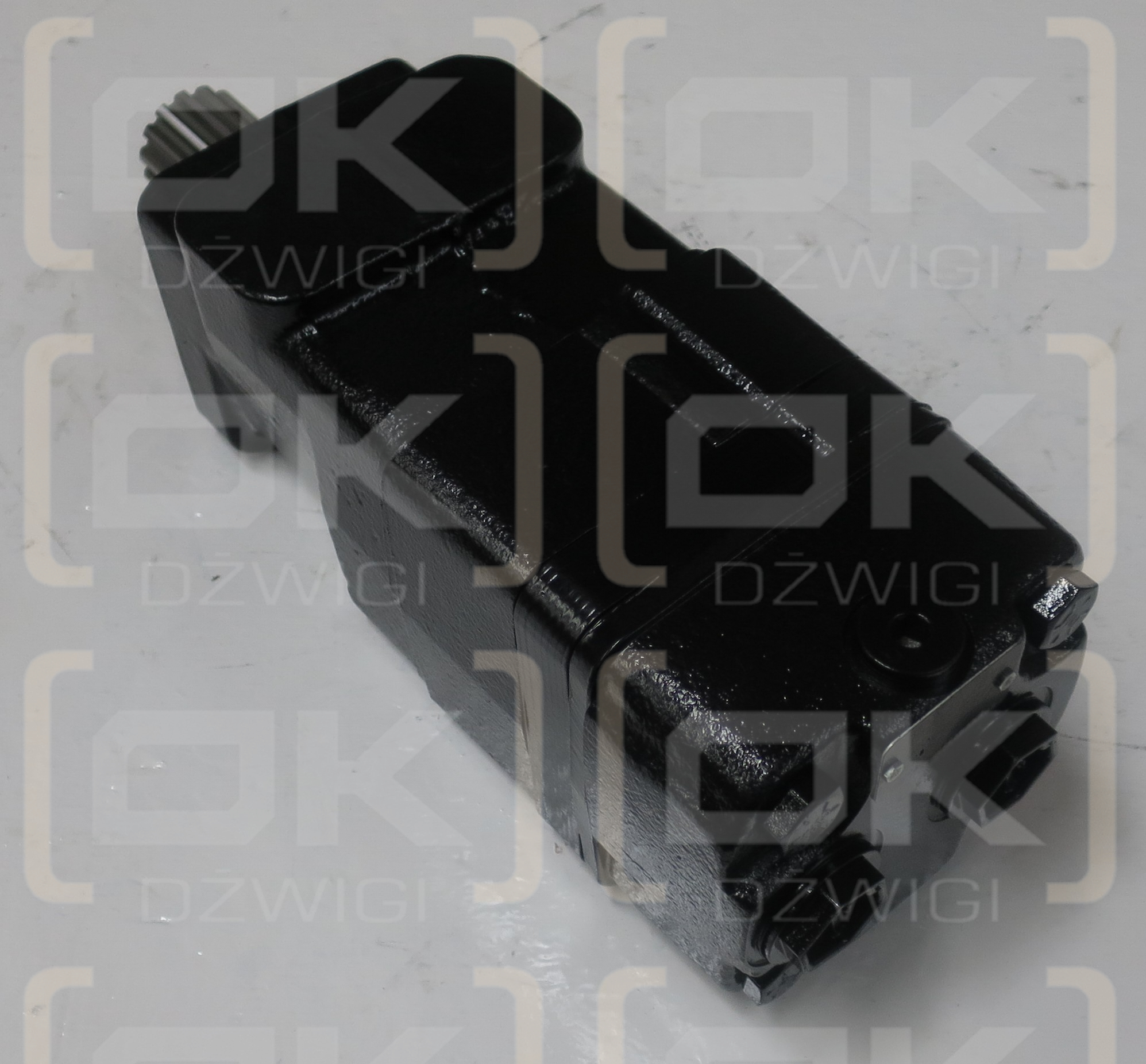 БЕЛЫЙ № 300250G2223BAAABS