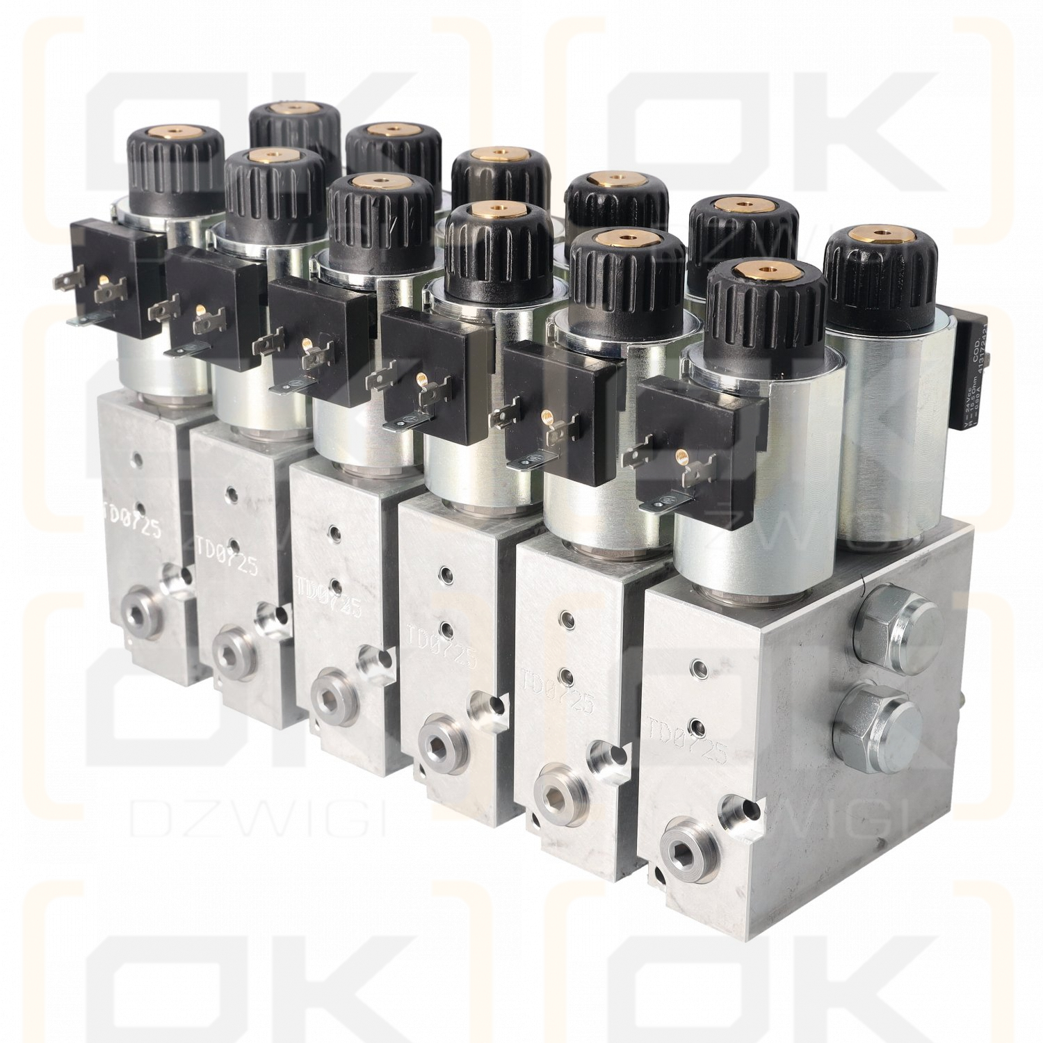 Serwomechanizm 6 funkcji 24VDC pod Hydrocontrol HC-D4
