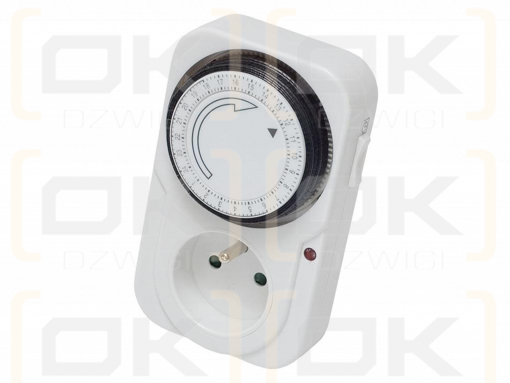 Programator gniazdkowy mechaniczny 24h 230V