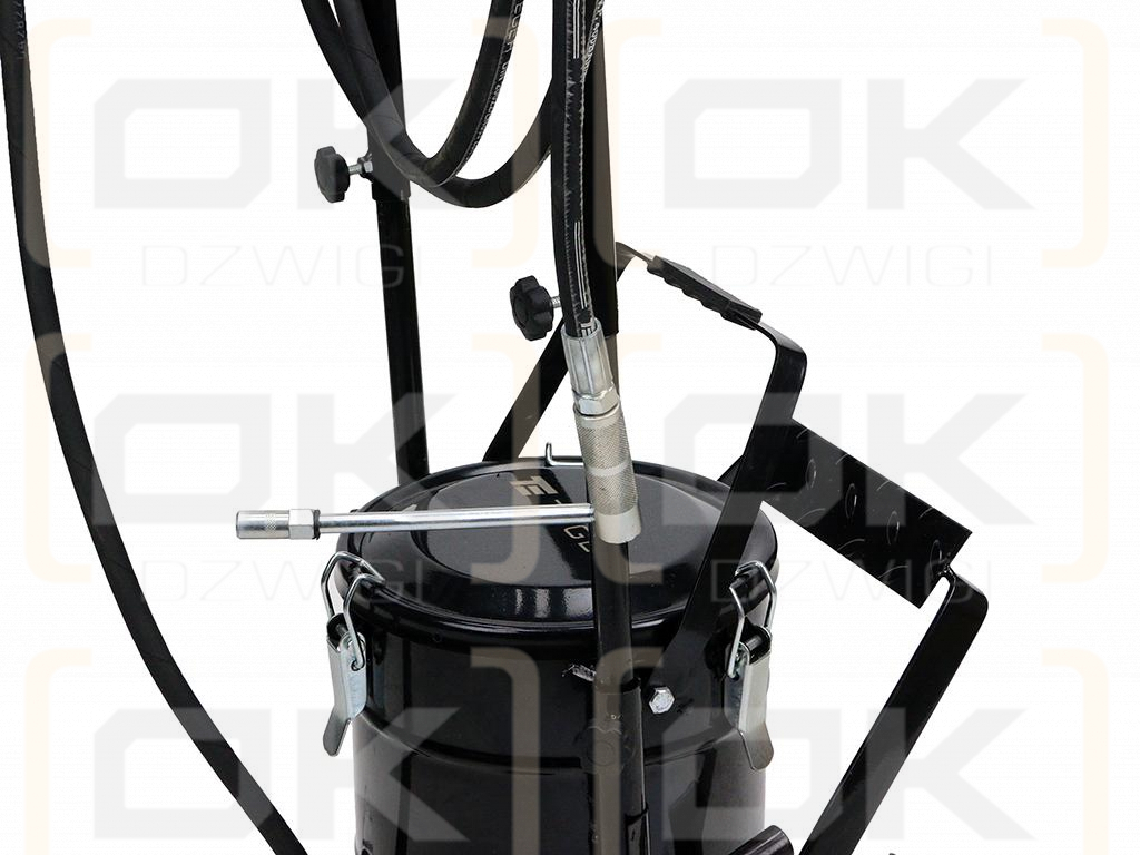 Smarownica nożna 10kg PROFESSIONAL TEGER