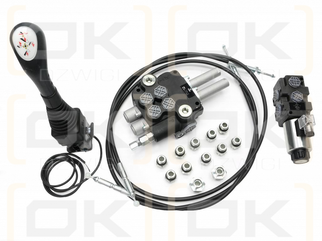 Zestaw do Ładowacz TUR -Rozdzielacz 80L 2-sekcyjny + Elektrozawór + Joystick z przyciskiem + Elementy złączne + Linki na kulkę 2000mm VOIMA
