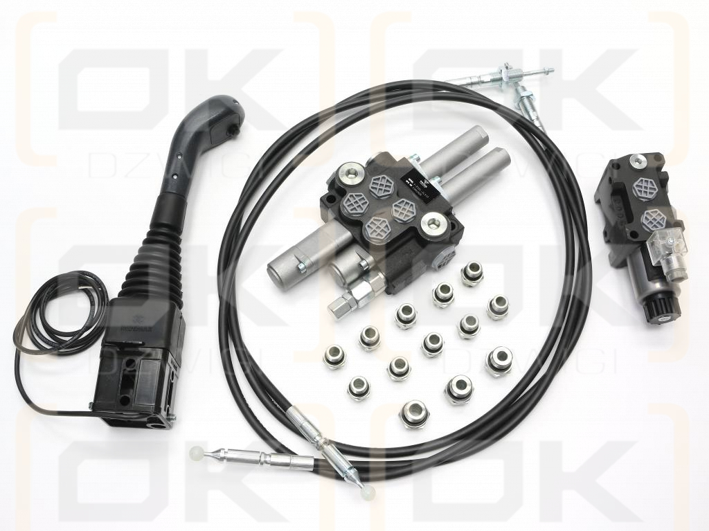 Zestaw (1 sekcja pływająca) do Ładowacz TUR -Rozdzielacz 40L 2-sekcyjny + Elektrozawór + Joystick z przyciskiem + Elementy złączne + Linki na kulkę 1500mm VOIMA
