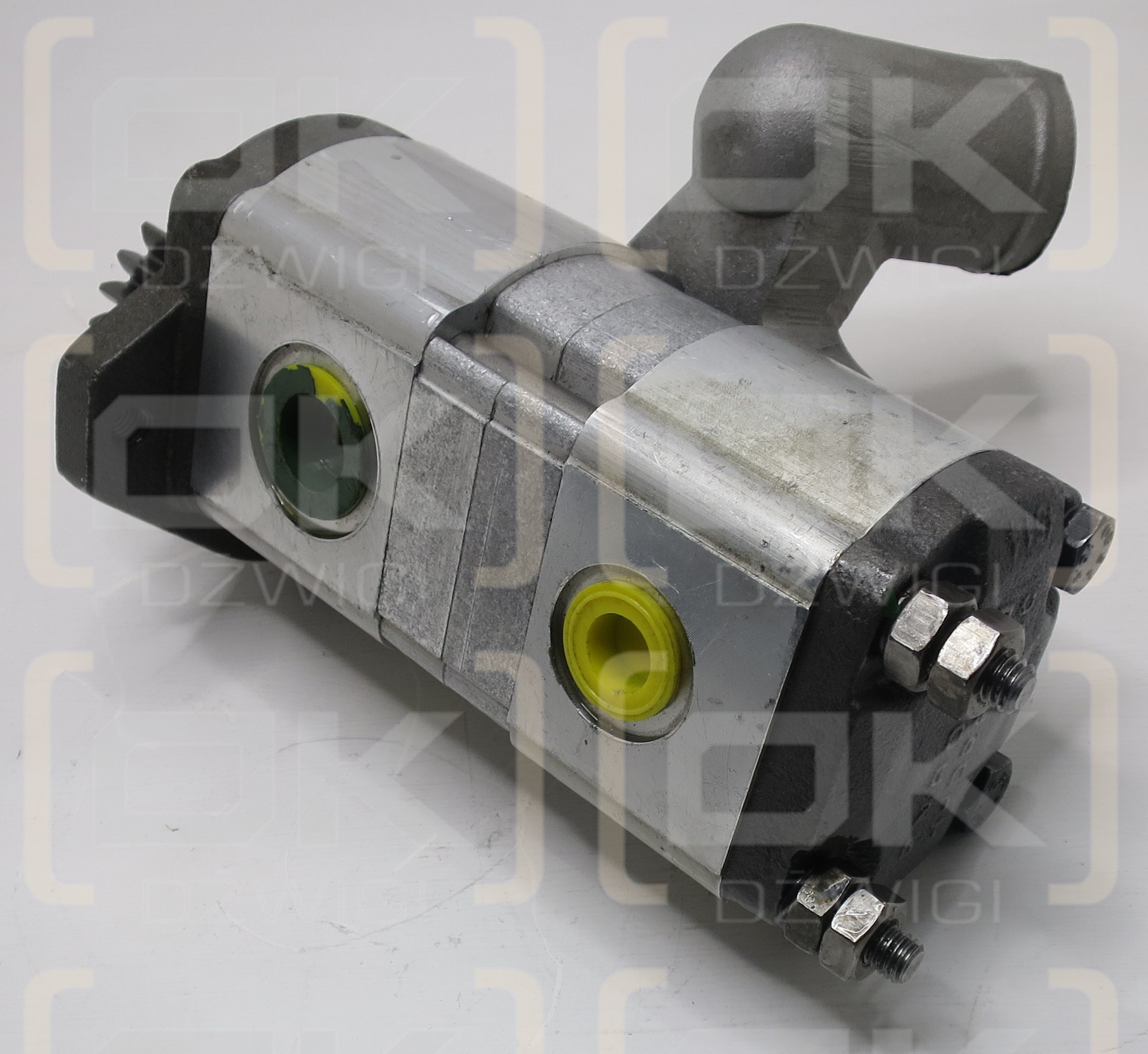 JOHN DEERE TANDEM PUMP RE223233