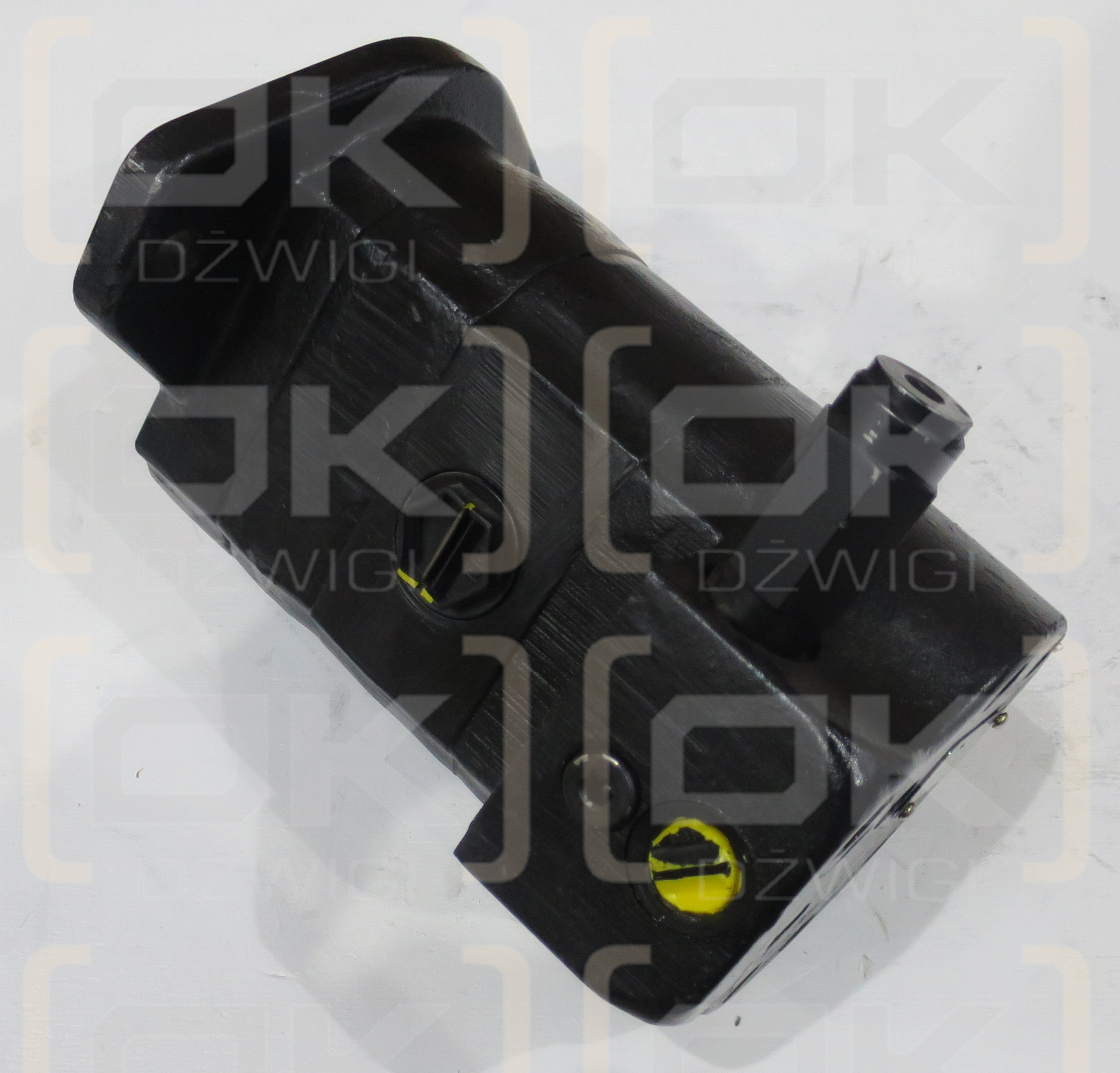 1CP220010M (AT471797)