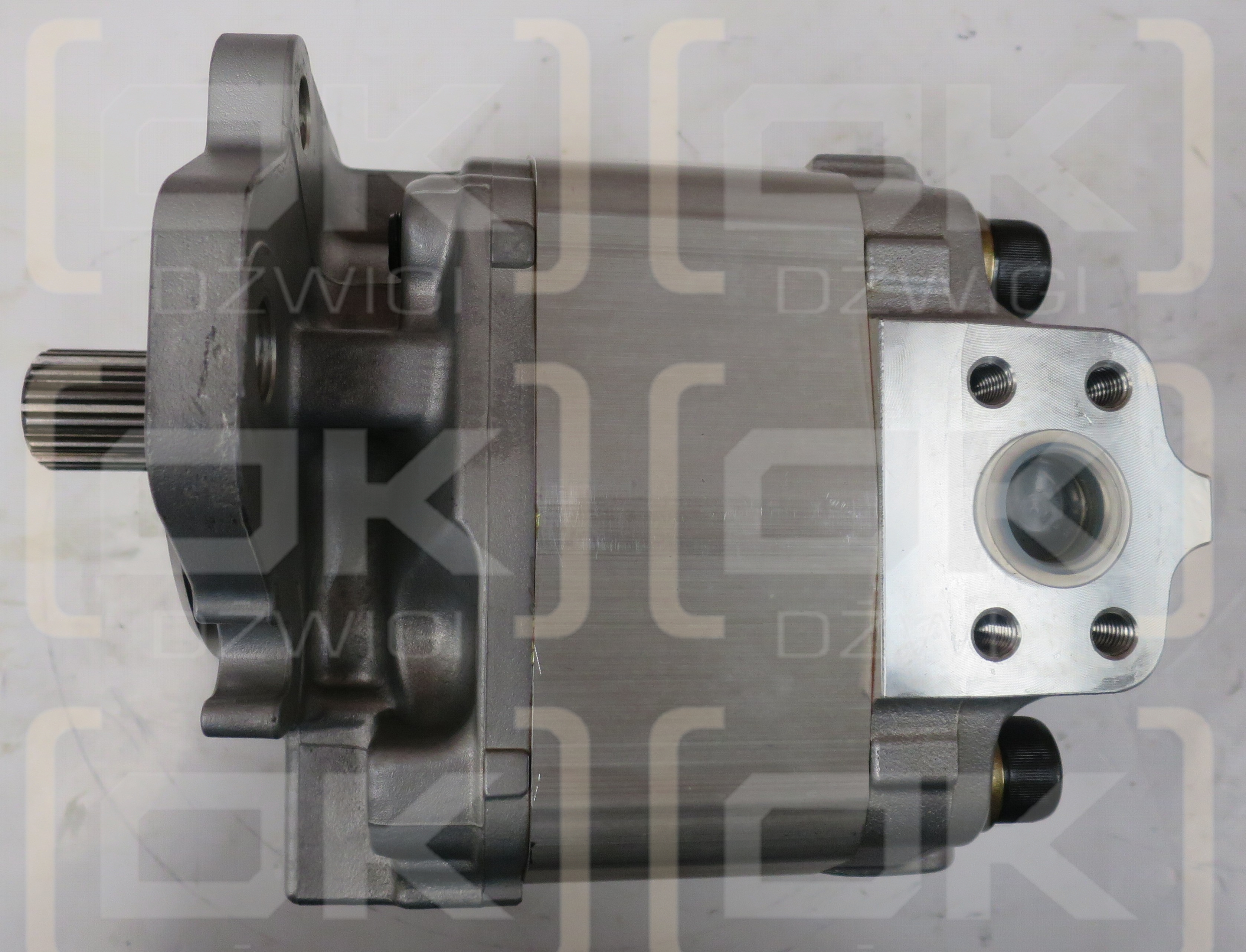KOMATSU-PUMPE 705-22-40110 /
