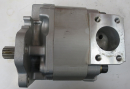 KOMATSU-PUMPE 705-22-40110 /