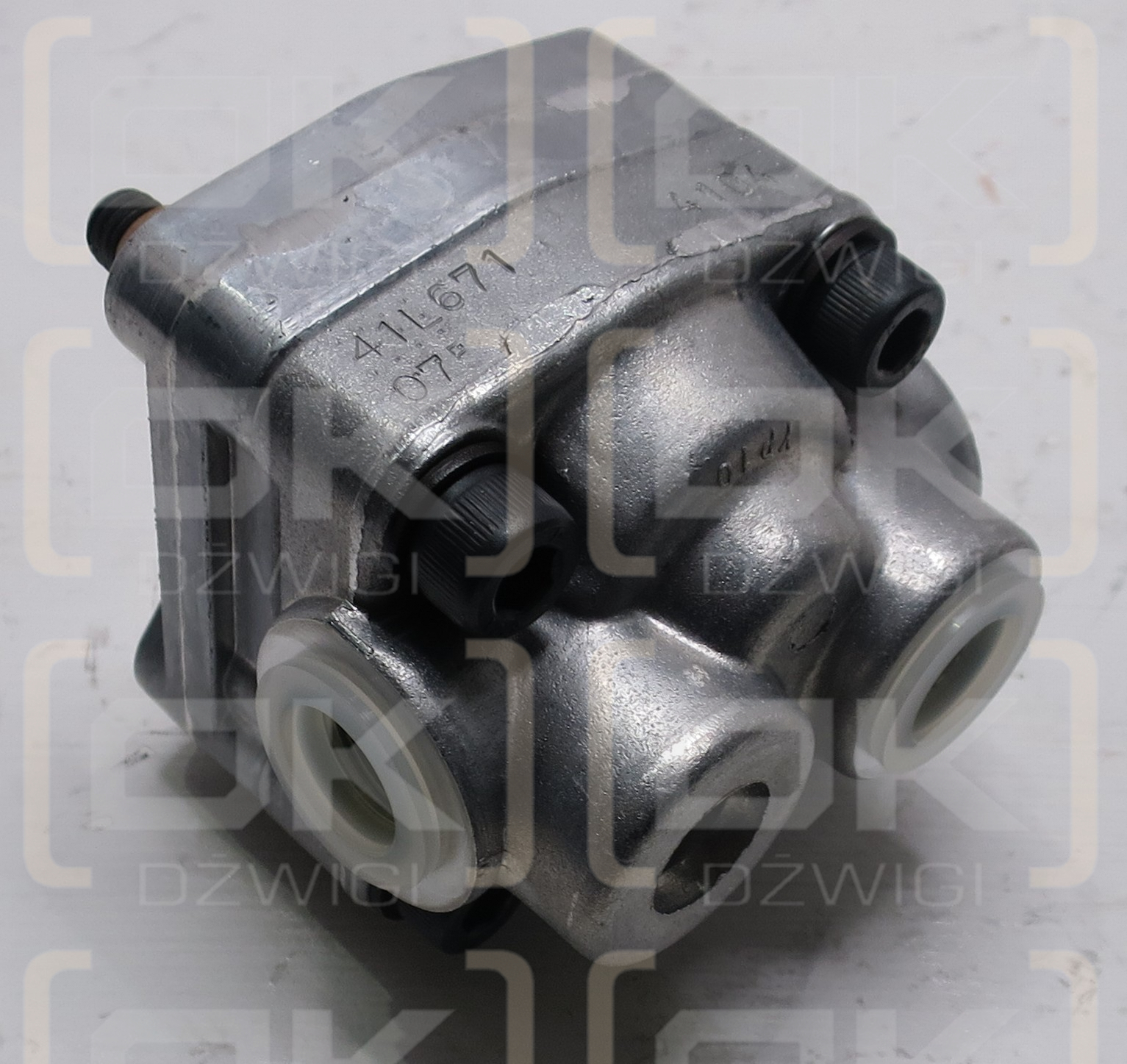 SHIMADZU N.° YP10-4.1B9D3-L671