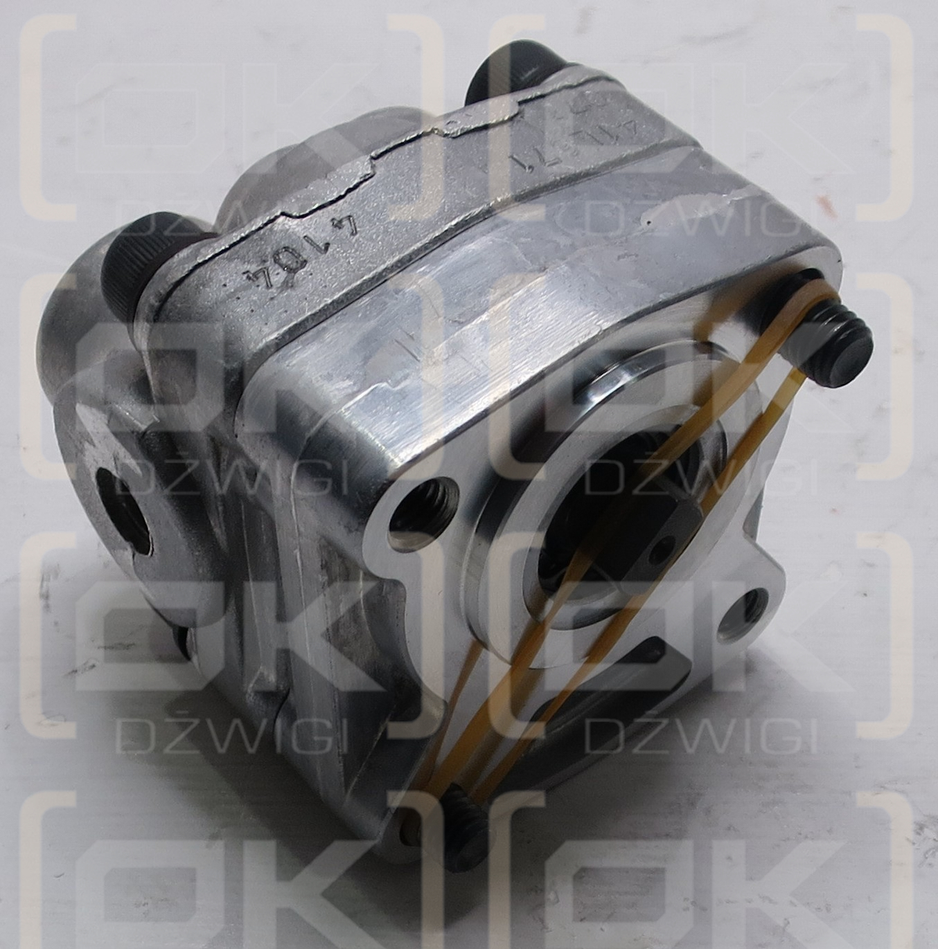 SHIMADZU N.° YP10-4.1B9D3-L671