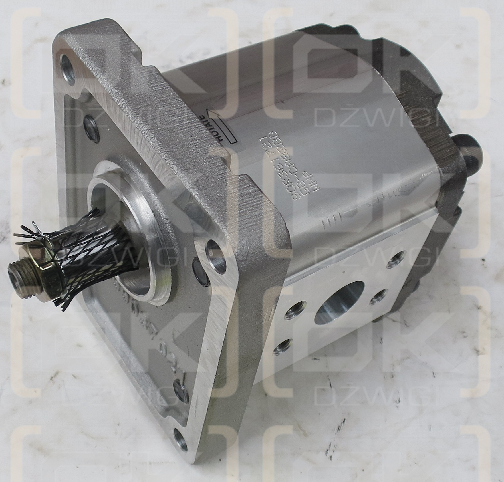 EQUIVALENT TO 2354D , 2PL090A8492