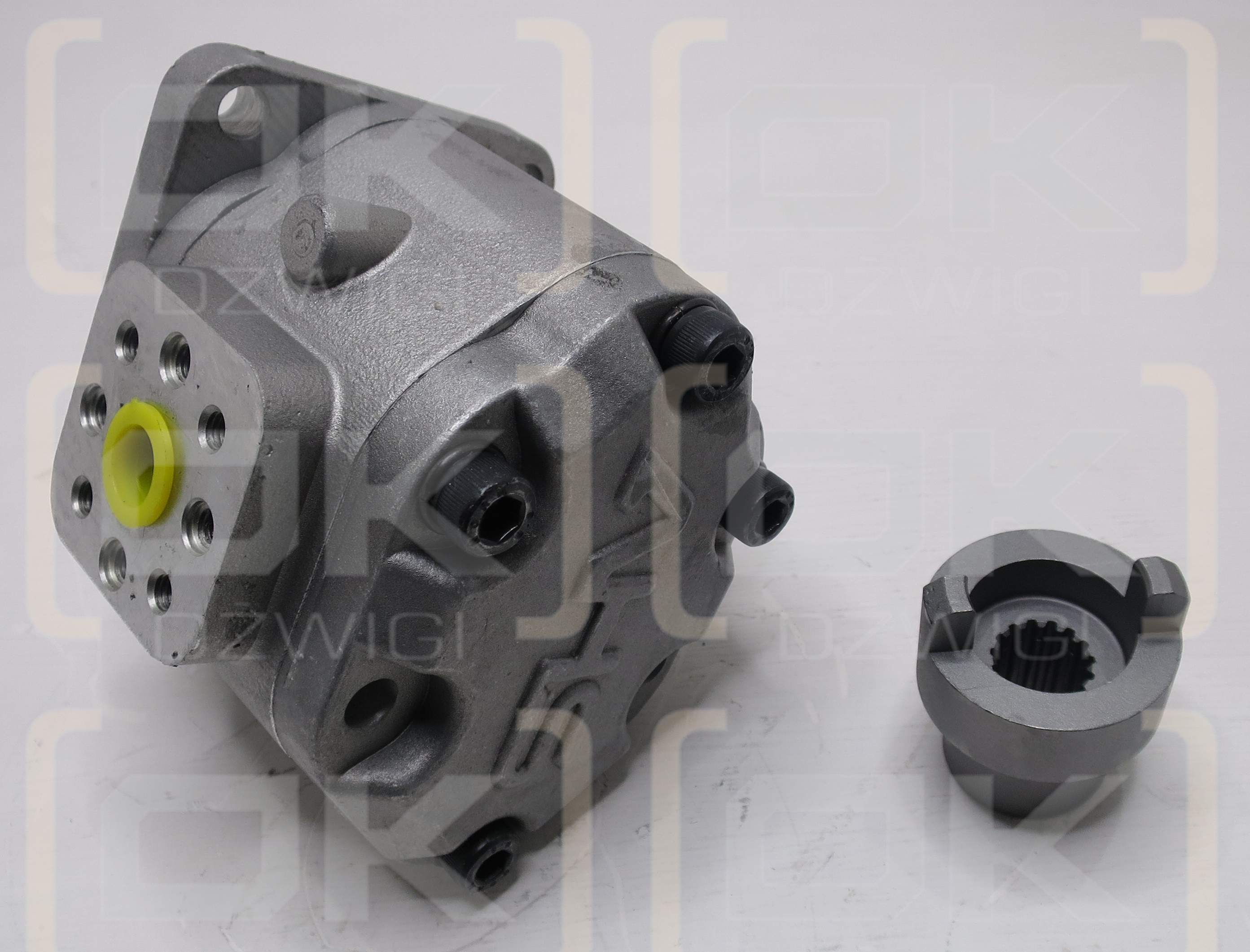 BOMBA DE ENGRANAJE HIDRÁULICA ZEXEL 9217979