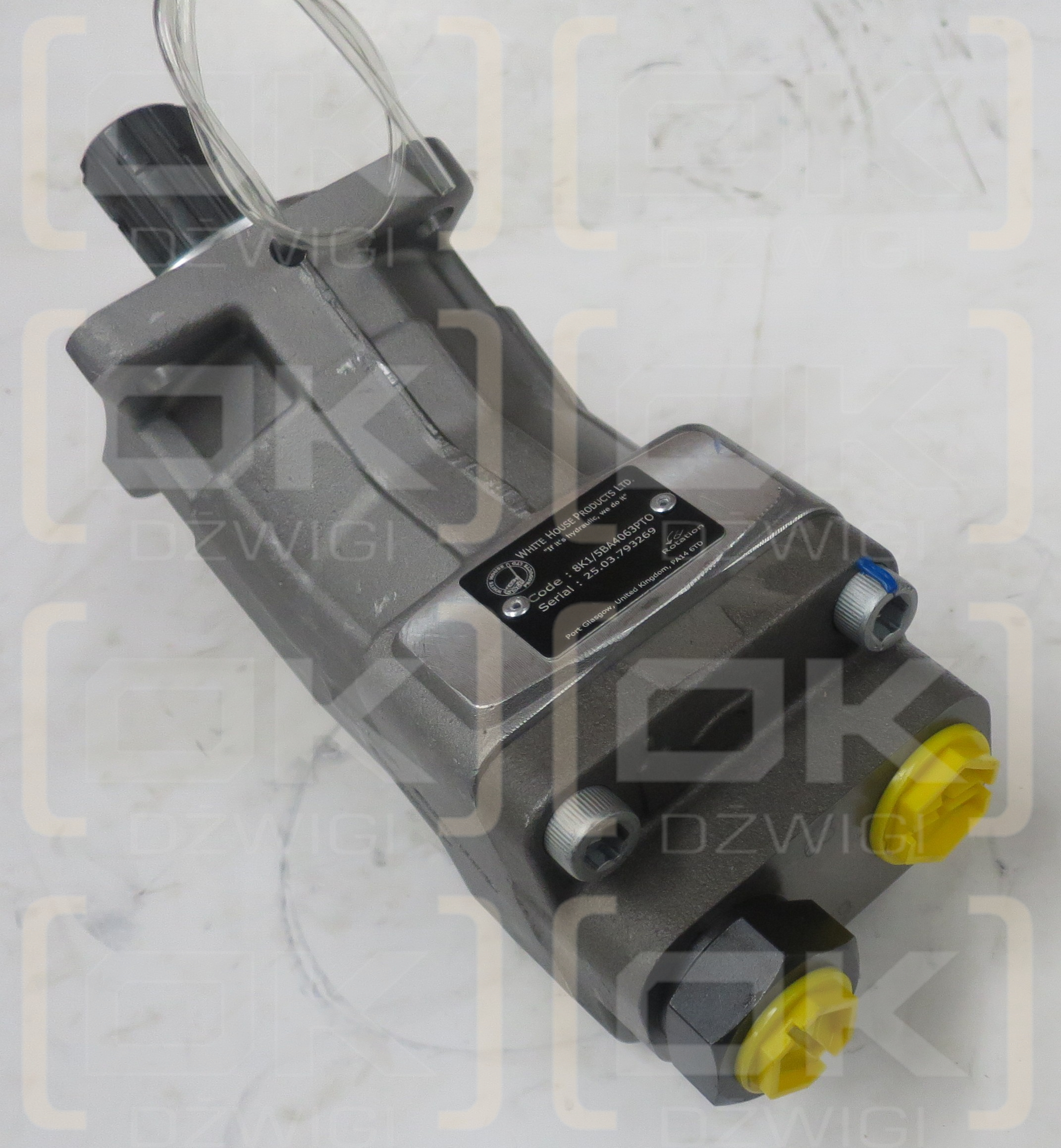 63 CC/U 350 BAR A/C GEKRÜMMTE ACHSE**