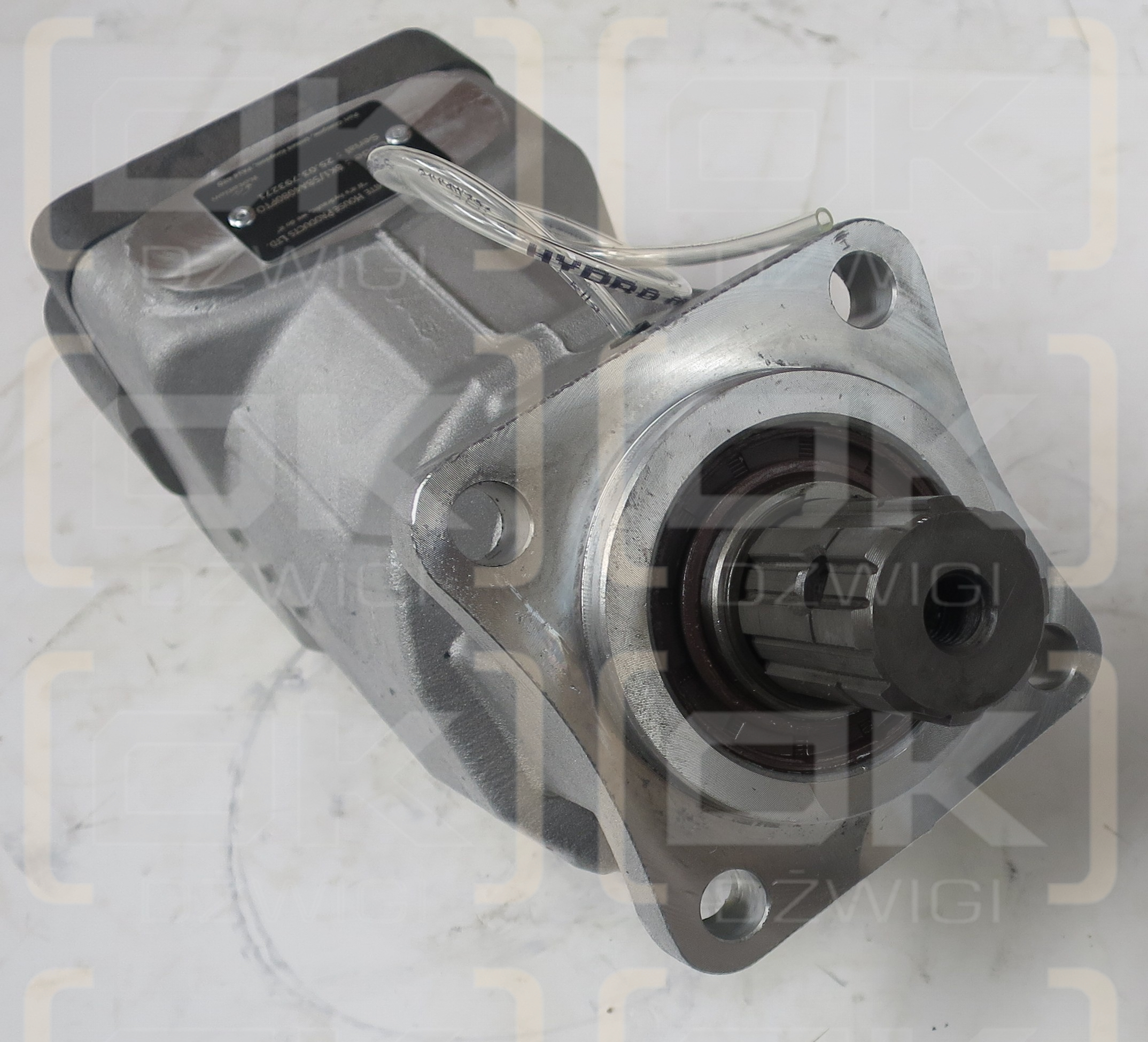 80 CC/U 350 BAR A/C GEKRÜMMTE ACHSE**