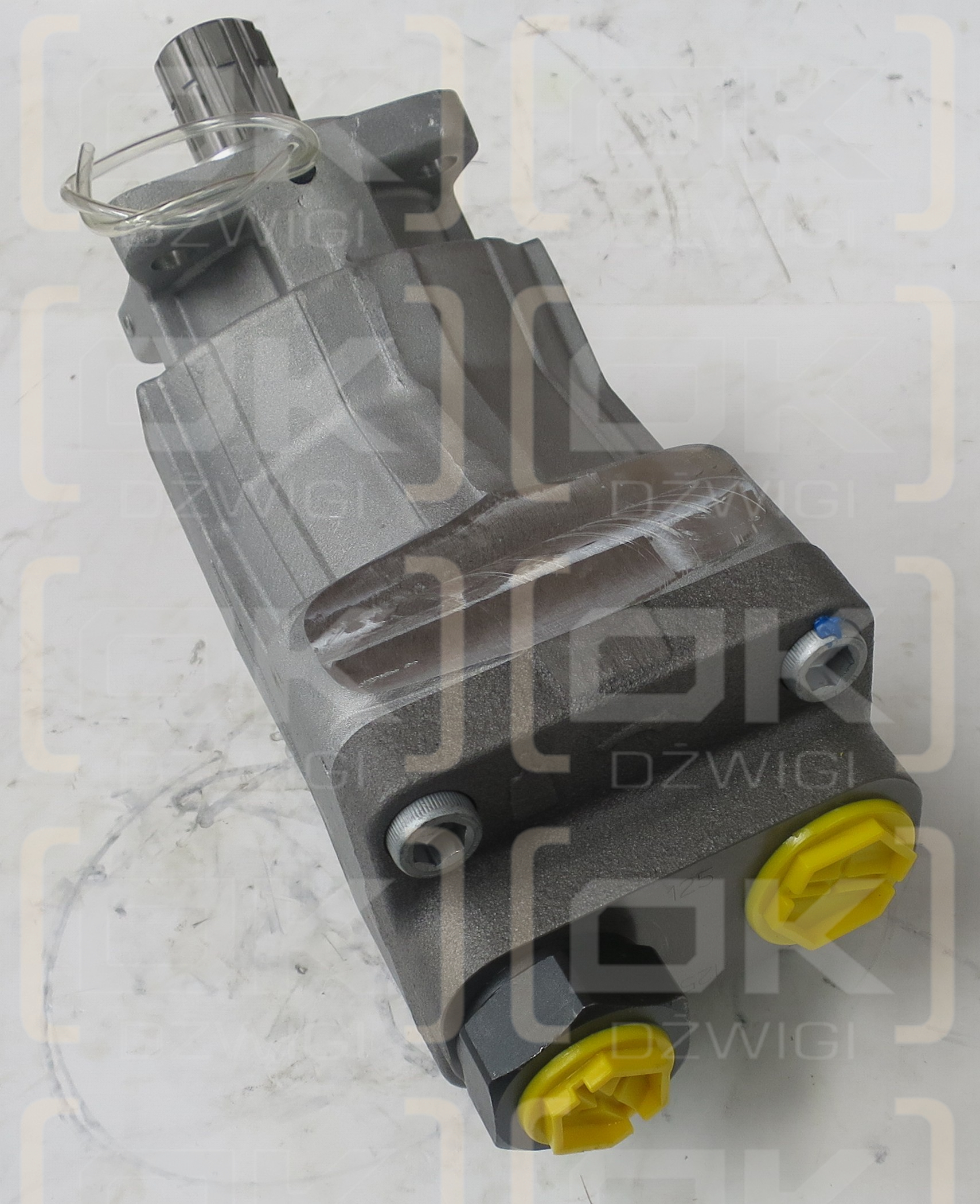 125 CC/U 350 BAR A/C GEKRÜMMTE ACHSE**