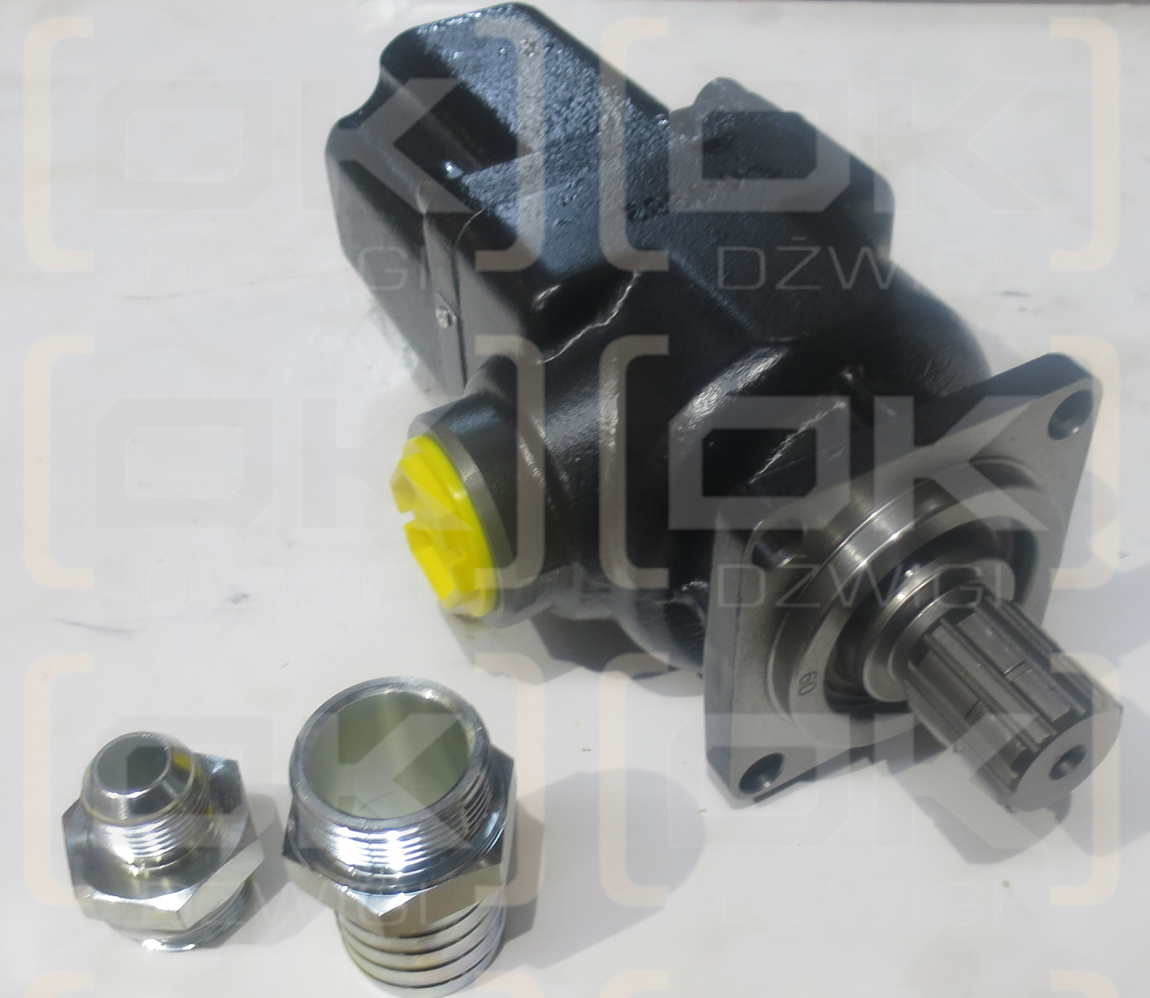 60CC 300 BAR, DIN 4 BOLT 8 SPLINE