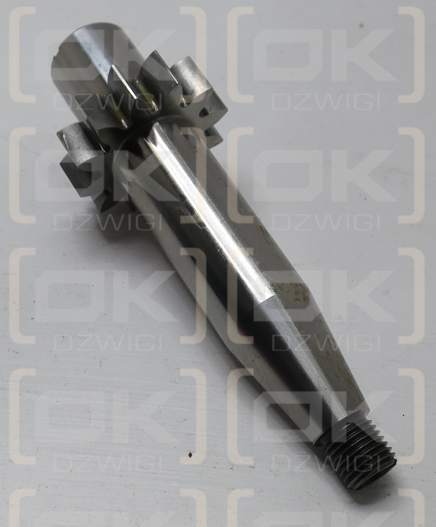 Eje cónico Ford S12 6CC