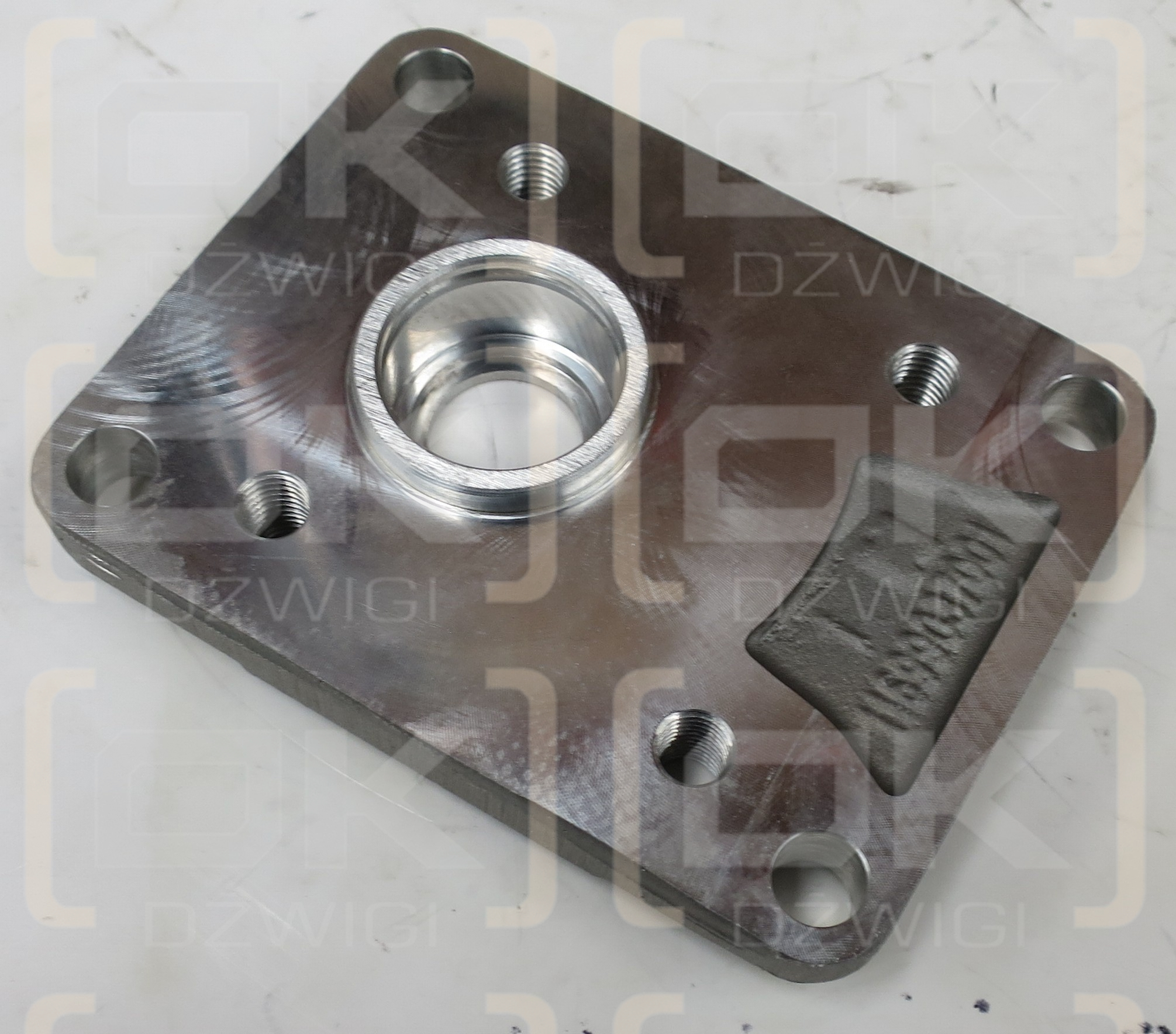 S12 4 BOLT 72 X 100 38MM PILOT