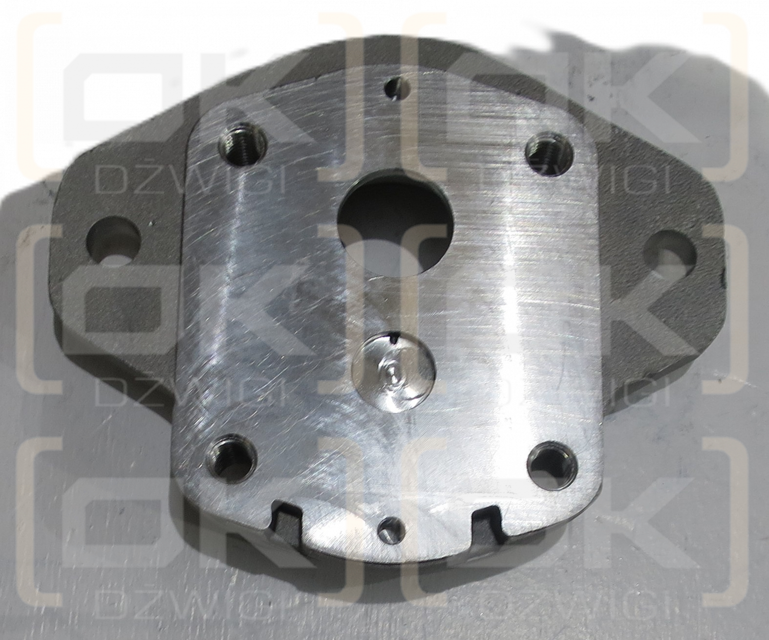 S17 SAE B 2 БОЛТА ФЛАНЕЦ ДВИГАТЕЛЯ №