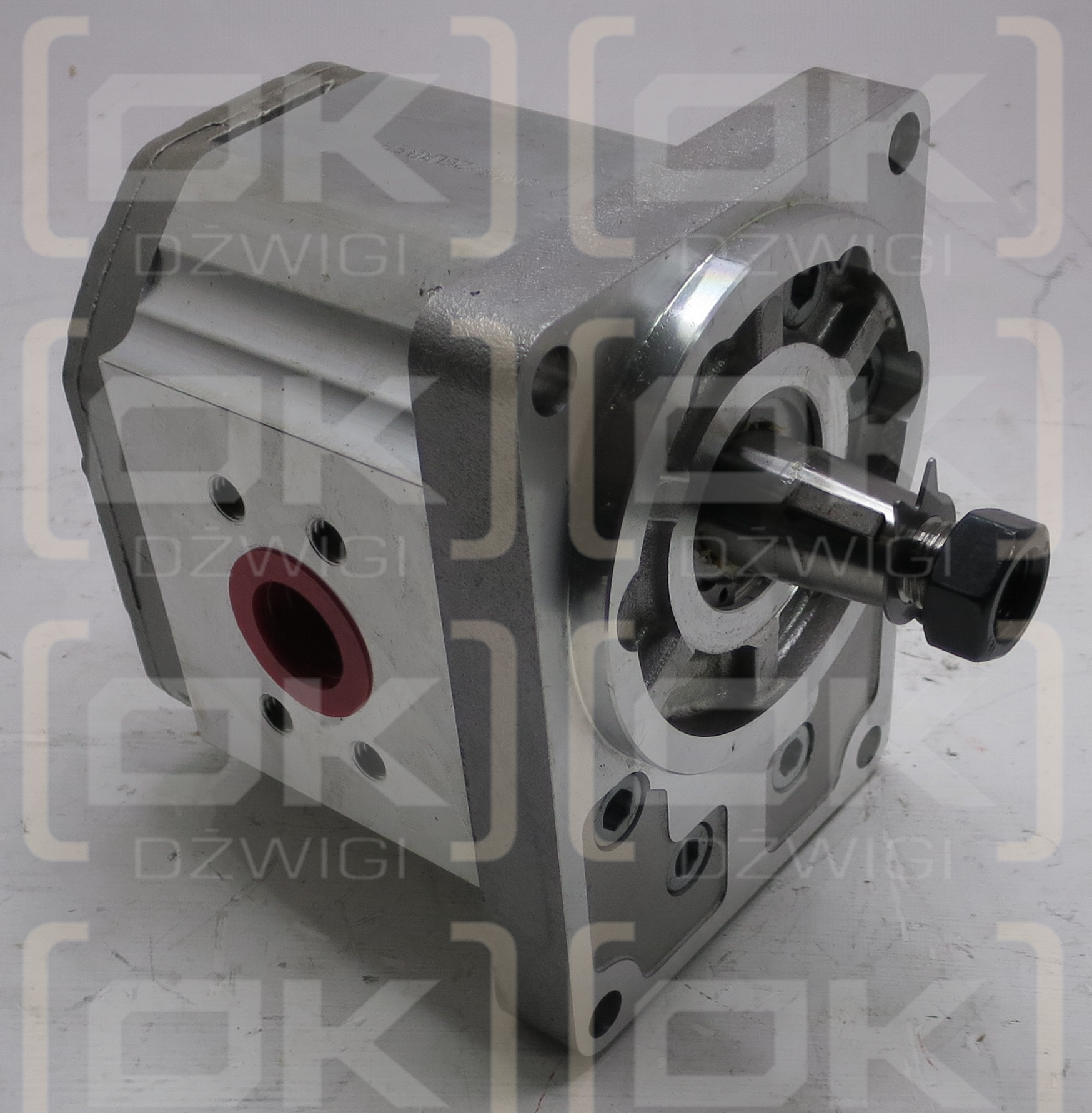 26cc / 1:5 Taper / 105mm Spigot