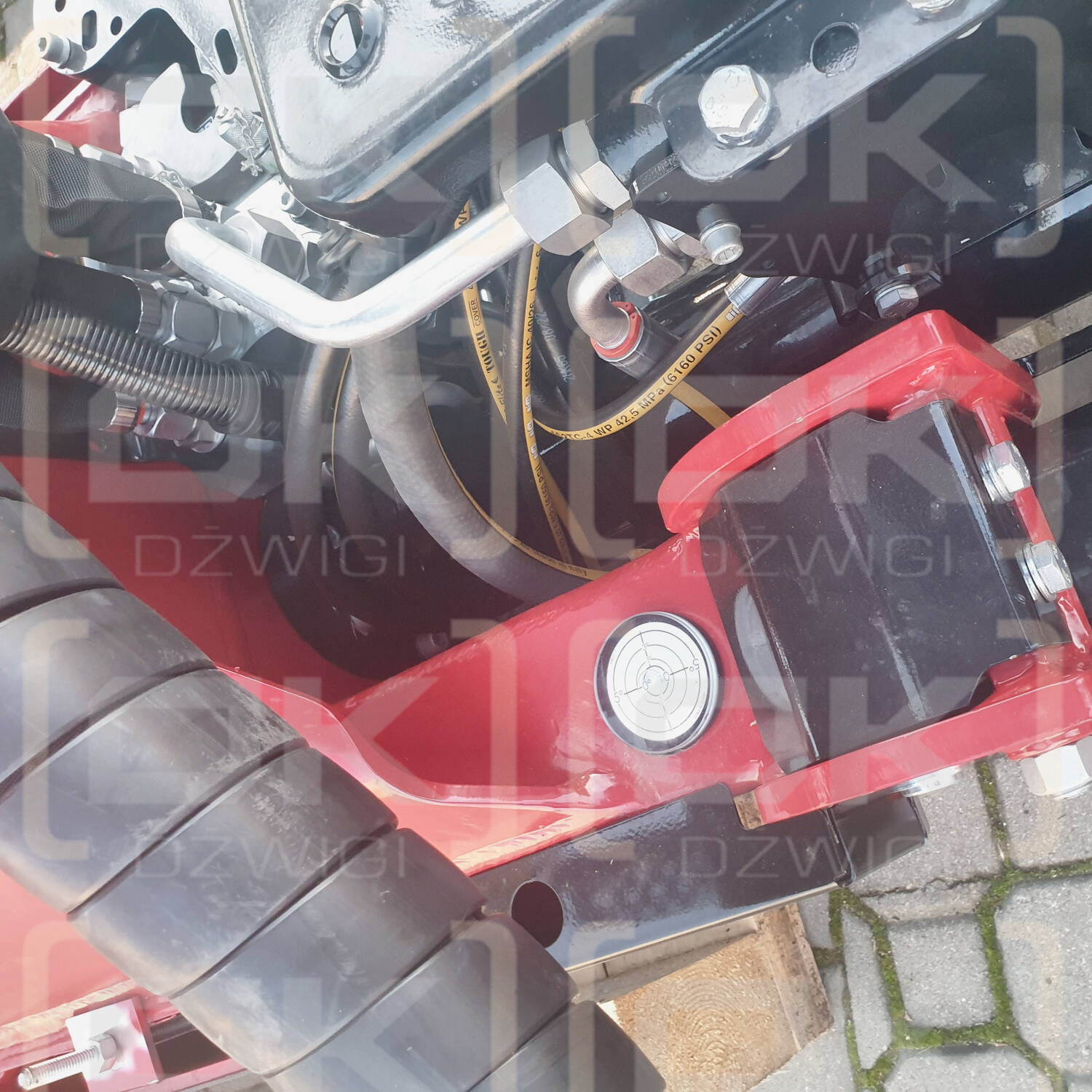 Tajfun Liv 120Z.96 hydraulic crane with a 0.53 grab and a 10t rotator